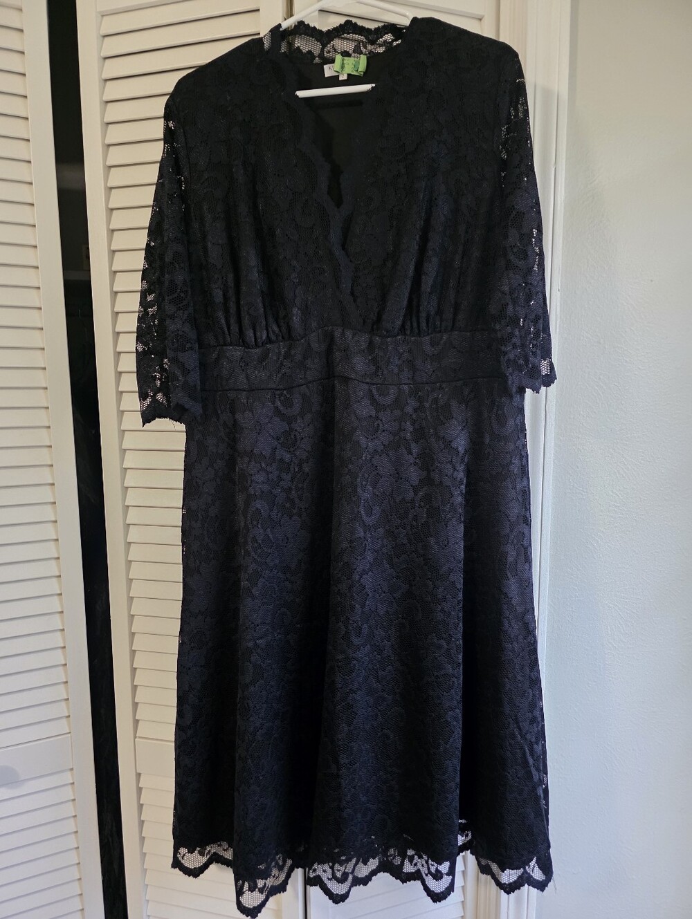 Lace V-Neck Maxi Dress in Navy